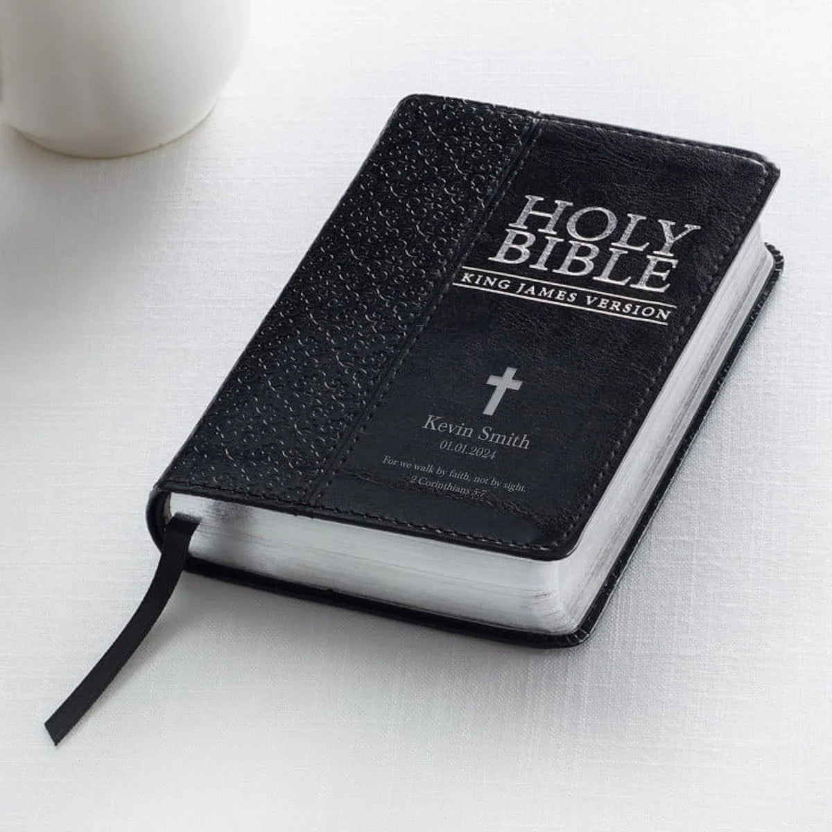 Travel Of Pocket briefcase Ideal King Personalized To Bible Compact with Black Text Name James Custom with Bible for Leather Zipper or backpack, purse, KJV Faux | Holy Closure in - 3 Up Version Rows