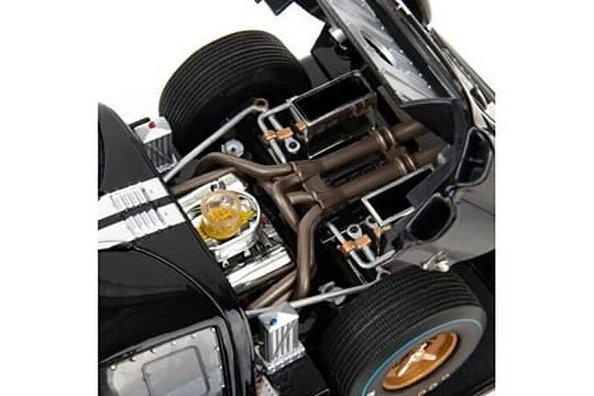 1966 Ford Gt-40 Mk Ii #2 After Race (Dirty Version, Black - Shelby Collectibles Sc431Bk - 1/18 Scale Diecast Model Toy Car