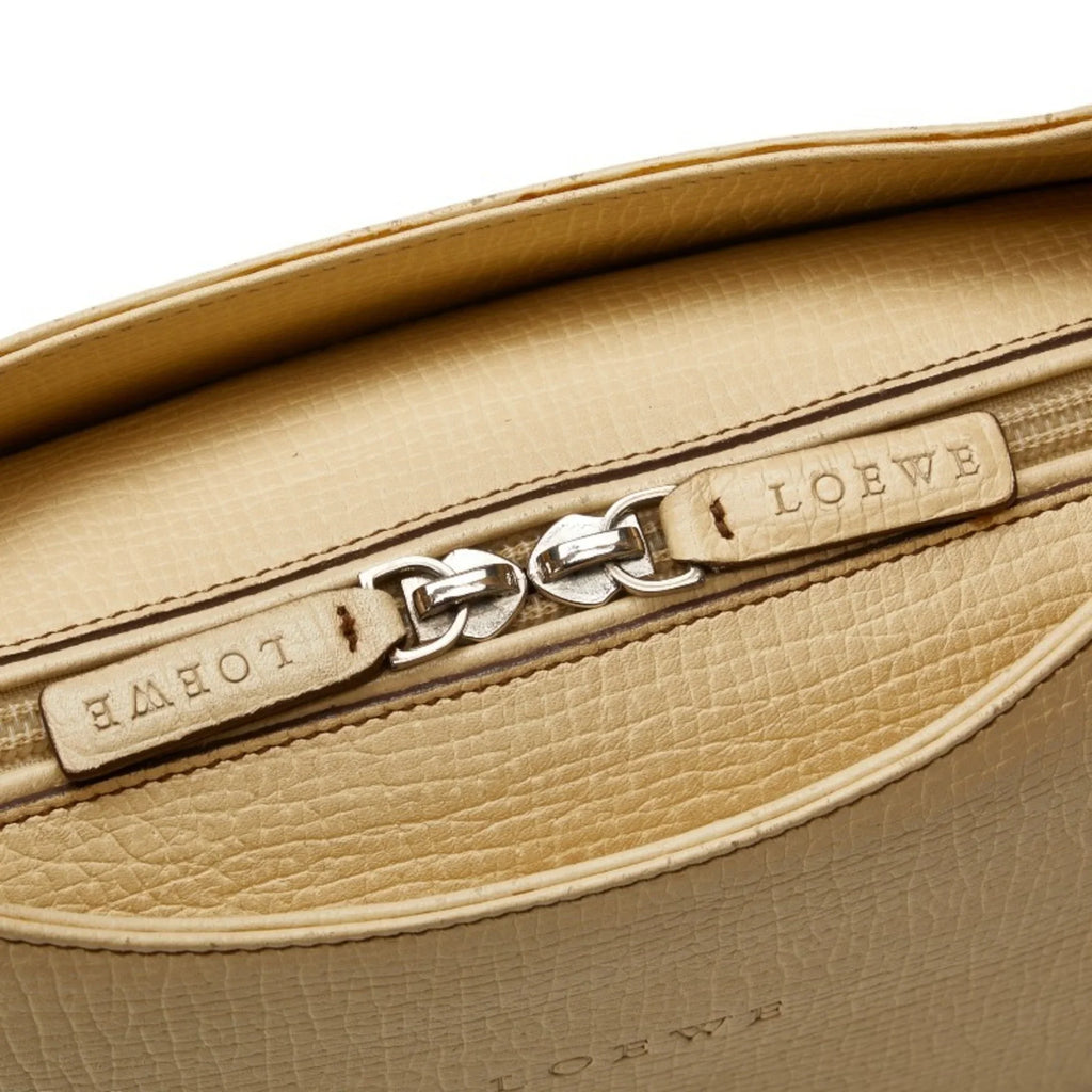 Cream Pre-Owned (Fair) Yellow LOEWE Handbag Leather White Ladies