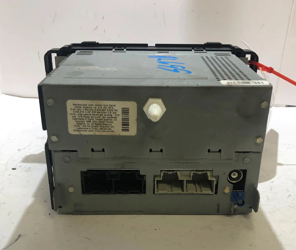 Second-Hand 07 Saturn Outlook Am Fm Audio Disc Player Radio Receiver W/ Navigation Oem Lkq (Good)