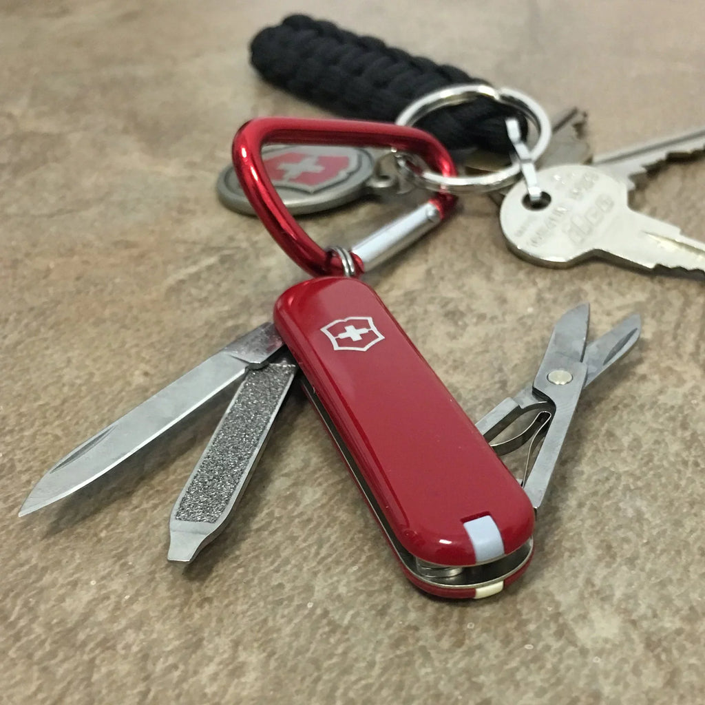 SD Pocket Knife, Red Victorinox Classic Swiss Army