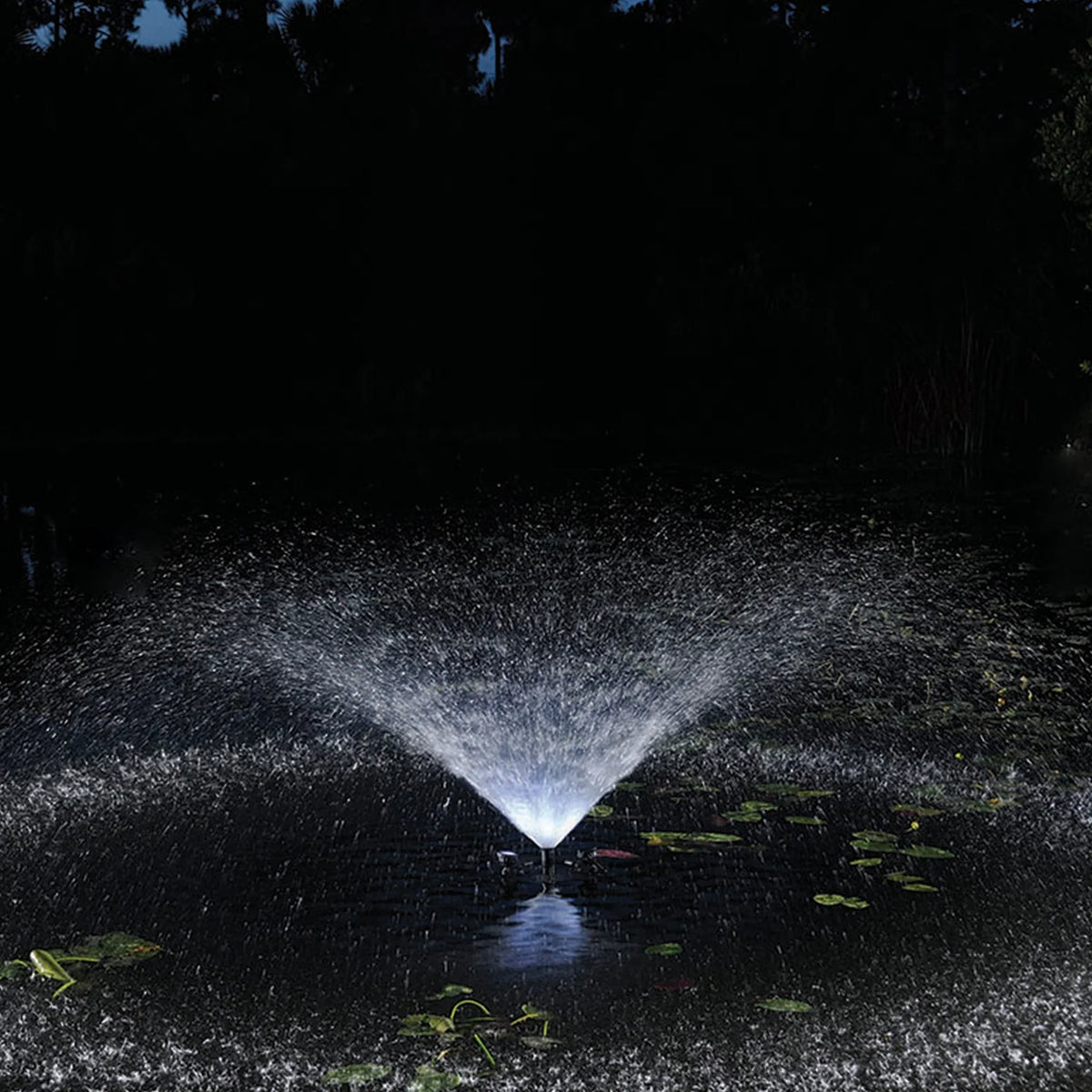 Oase Oa45393 0.5 Hp Floating Fountain With Lights