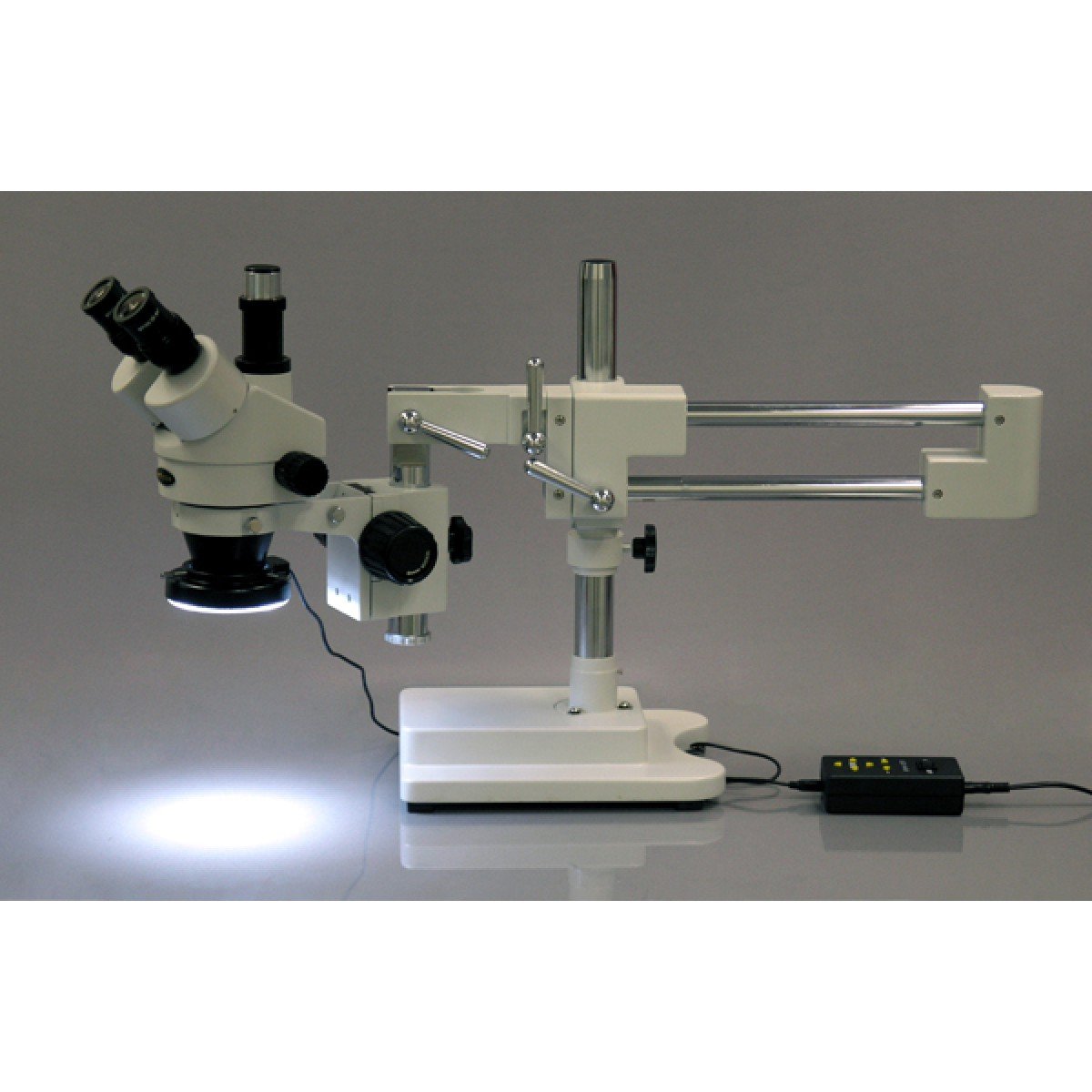 AmScope SM-4TZZ-144A-18M3 Trinocular Zoom Microscope, 18MP