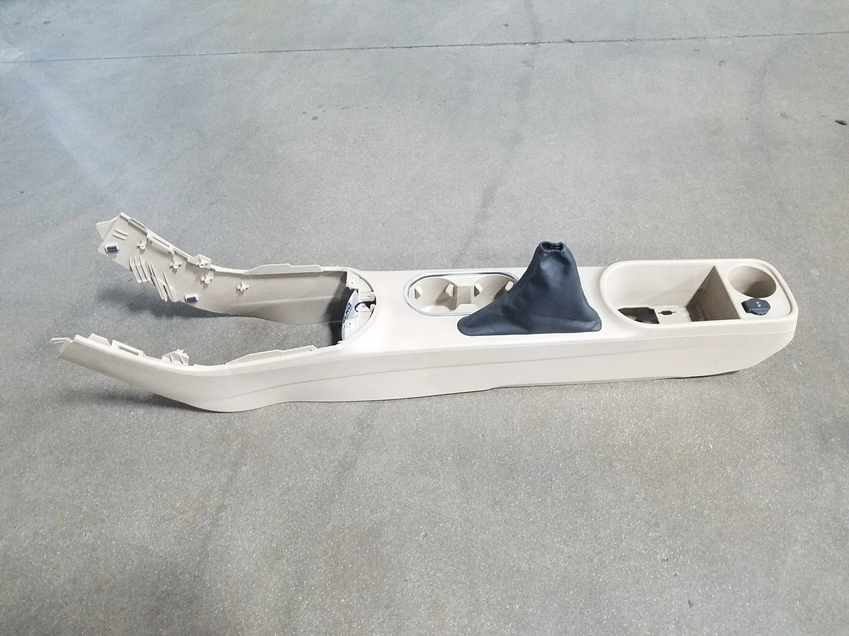 Volkswagen Console Floor (Good) LKQ Center Pre-Owned OEM 2018-2019 Beetle