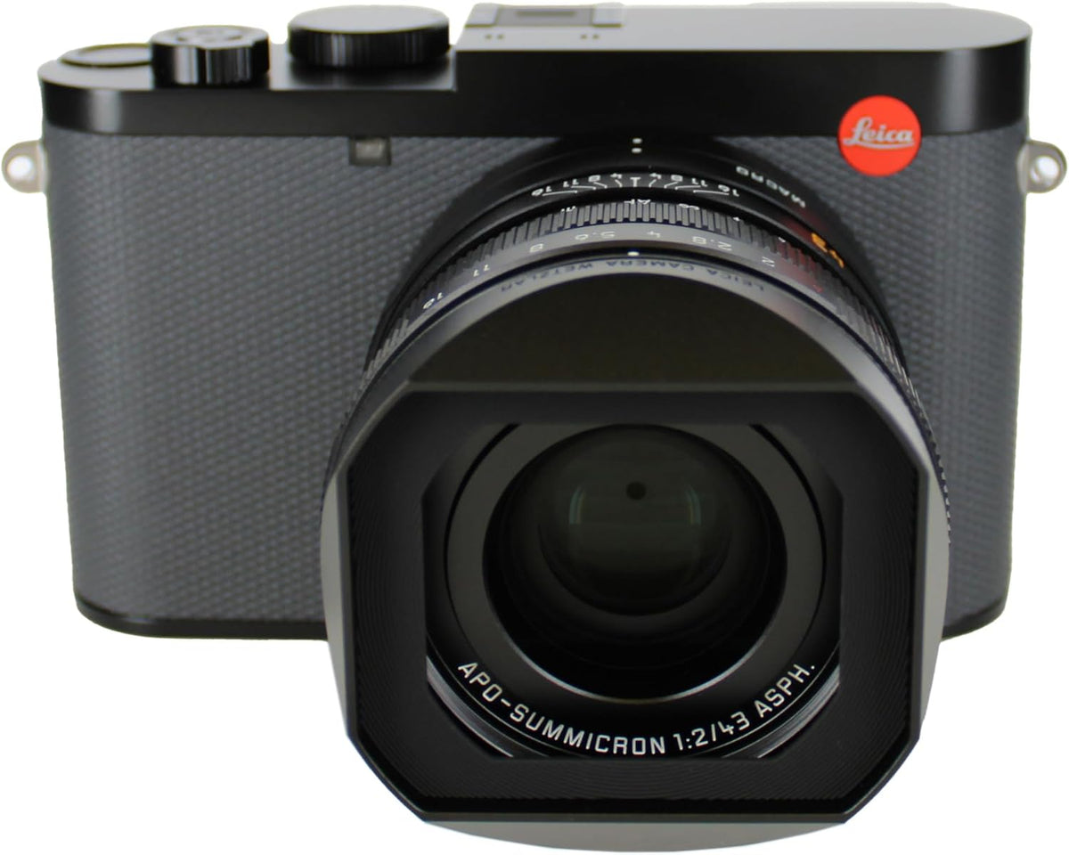 Leica Q3 43 60MP Compact Camera with 43mm Lens + Leica SF 40 Flash Bundle