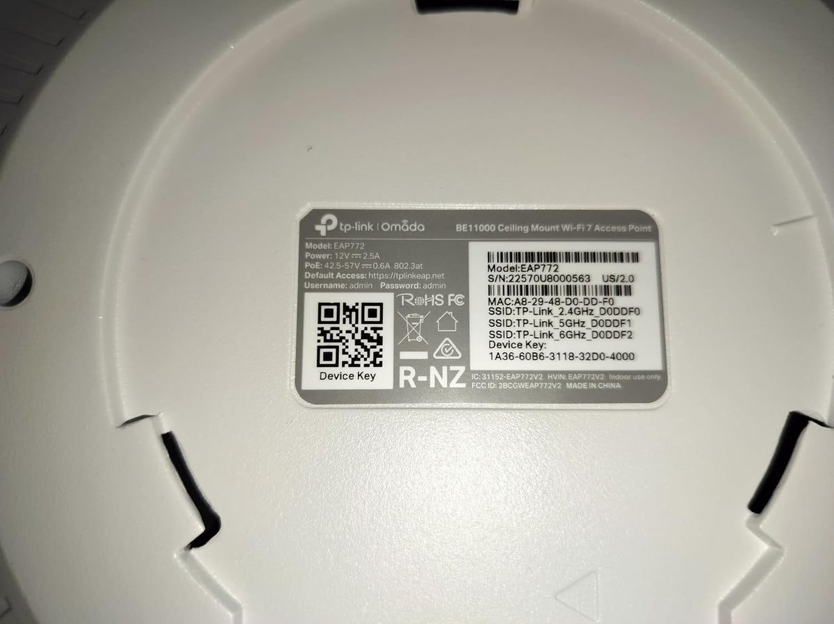 Omada 7 Pro BE11000 WiFi Access Point, 2.5G Port, w/o DC Adapter(EAP772)