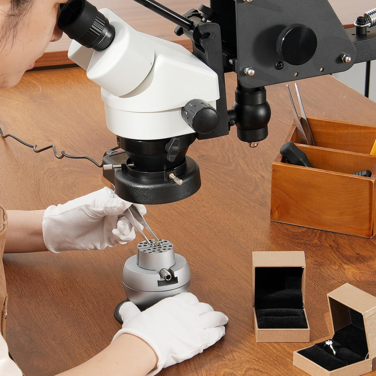 VEVOR Multi-Directional Microscope with Spring Bracket, Micro Jewelry Inlaid Stand, with Integrated USB Ring LED Light, 7X-45X Magnification Jewelry Microscope, Jewelers Microscope for Jewelry Inlay