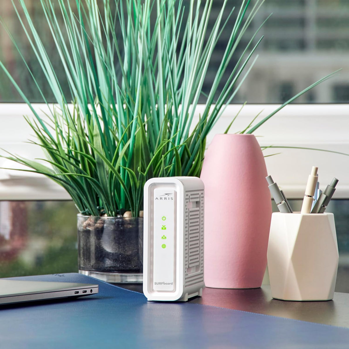 ARRIS SURFboard SB8200 DOCSIS 3.1 Cable Modem | Up to 1 Gbps Plans