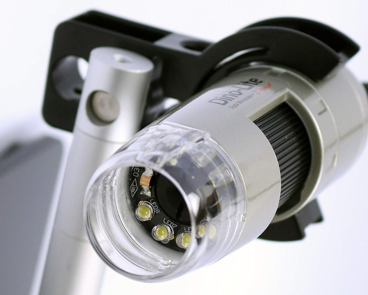 Dino-Lite AM3111 - USB, 0.3MP, 20x - 50x, 200x, 8 LEDs