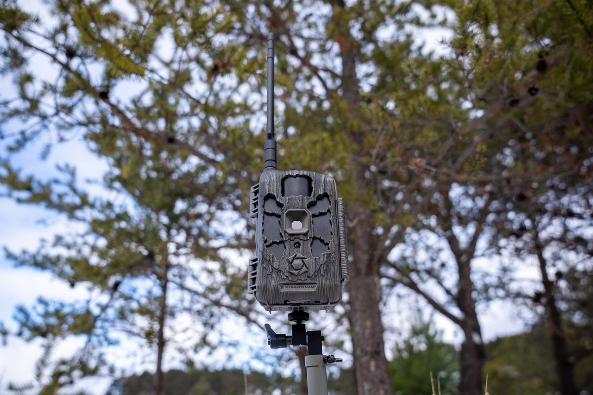 Stealth Cam Deceptor MAX 40MP 1440P QHD No-Glo LED Cellular Trail Camera