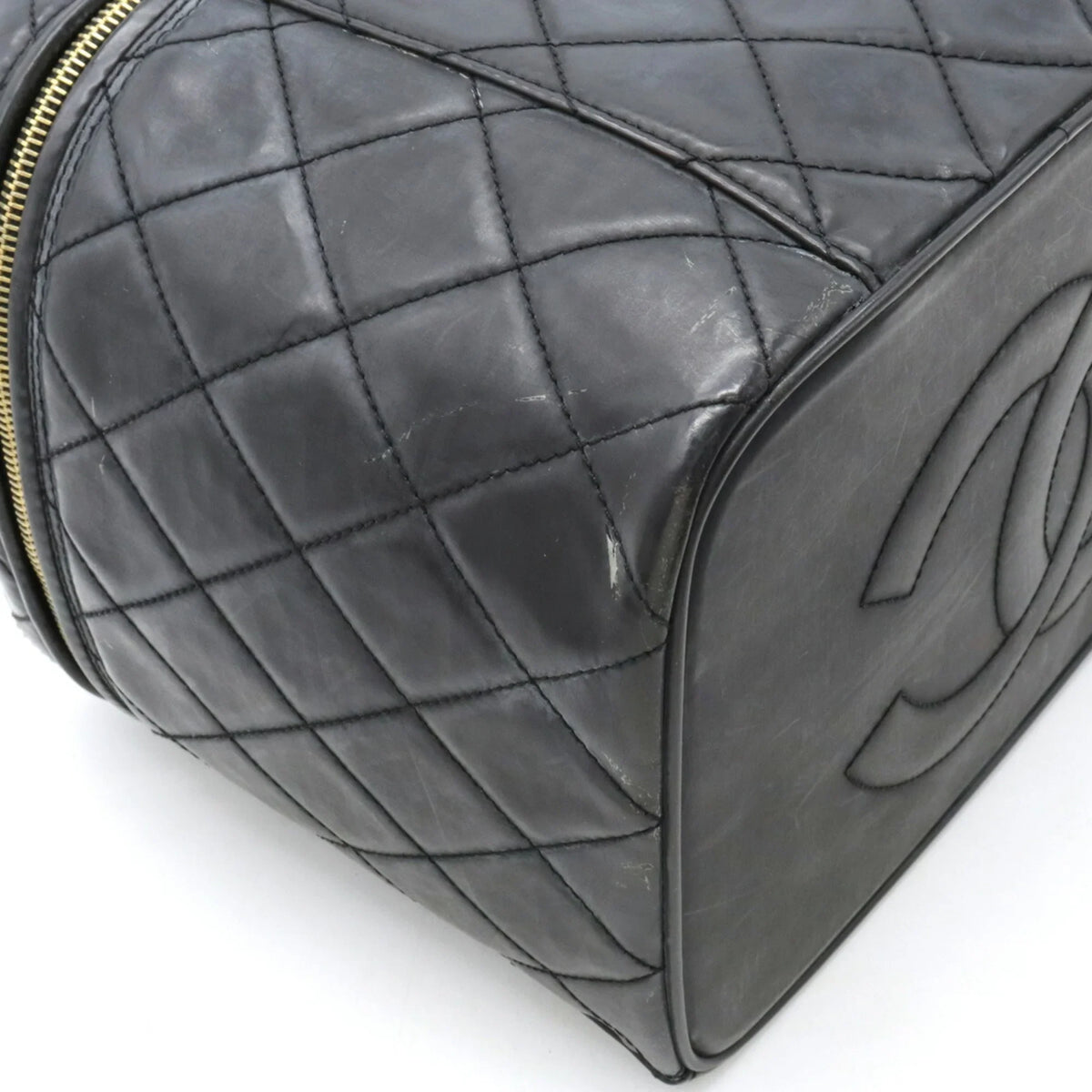 (Fair) Mark Matelasse Leather Shoulder Coco Bag Vanity Pre-Owned Handbag Black