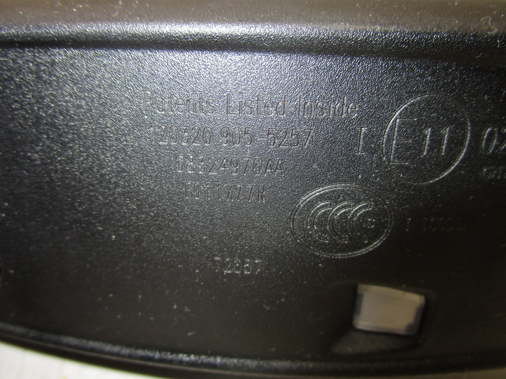 Second-Hand 2021 Chrysler 300 Automatic Dimming Rear View Mirror 68324976Aa Oem Lkq (Good)