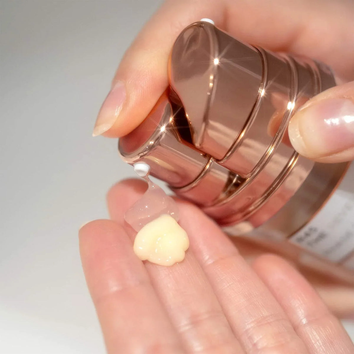 The 4B Treatment Reversal Phase Beauty & 4A Retinol Bioscience R45 Serum 2