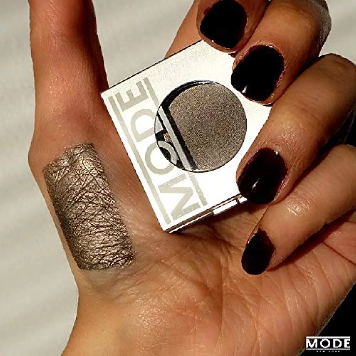 Gray Skincare Pink Pressed Areni THUNDER Potent Wear Color Eyeshadow and Natural MODE Pear High – Single – Compact, Absolute, Powder Noir Long Vegan HEART Eyeshadow Taupe Peony Pigment
