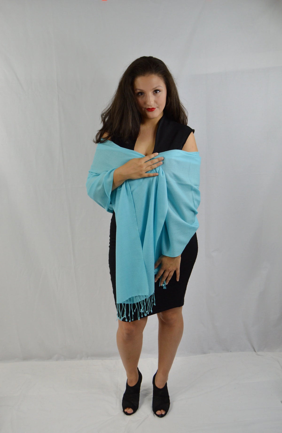 Shawl/Scarf/Scarves Shawl/Light Blue Fancy Shawl/Summer Shawl/Pashmina Regular Shawl/Evening Pashmina Shawl/Sheer Shawl) Shawl/liquid (Tiffany weight