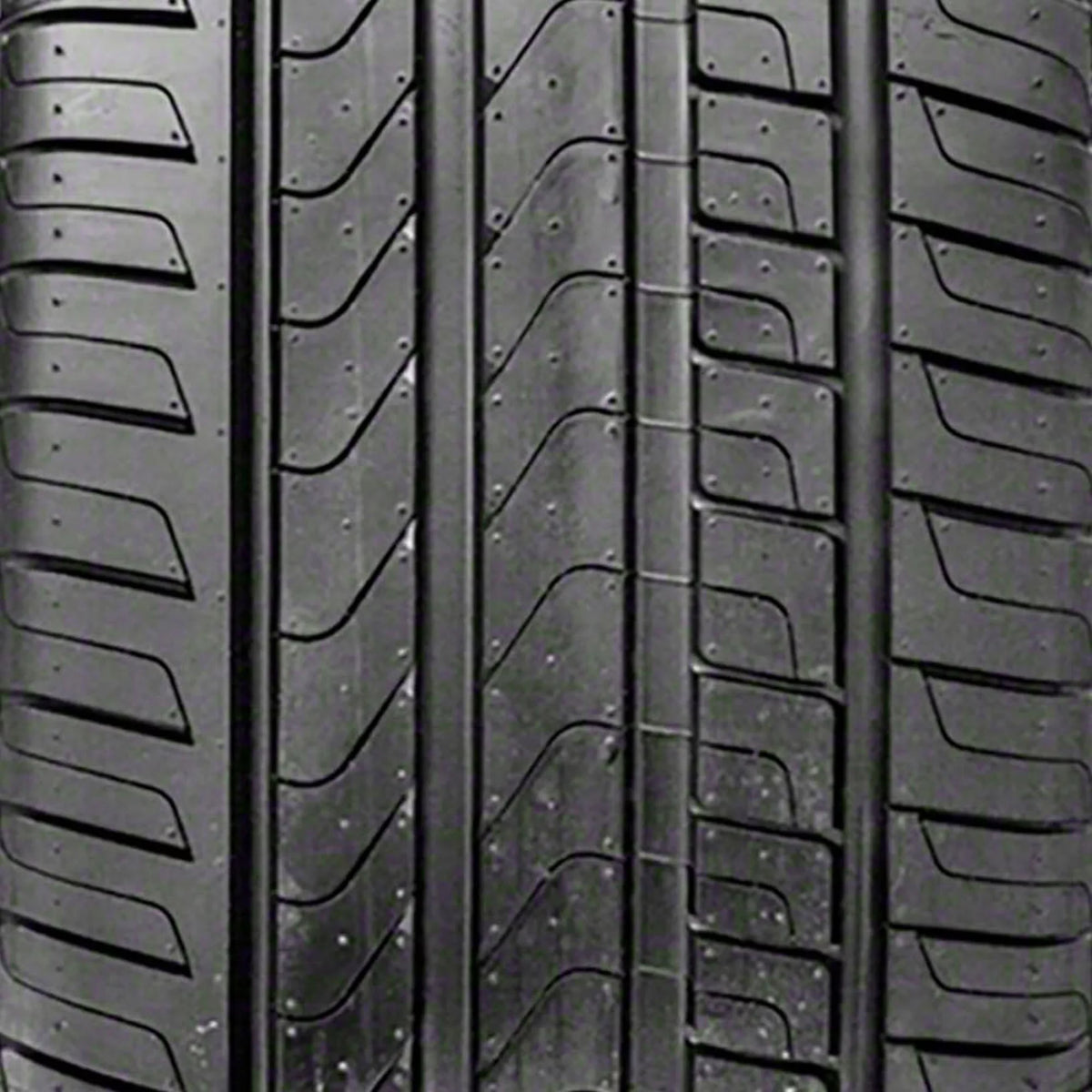 89Y 2013-16 Nissan Fits: Sentra Turbo, SR 4 SR Set Sentra 2017-19 P7 Pirelli CINTURATO Tires Nissan of 205/50R17