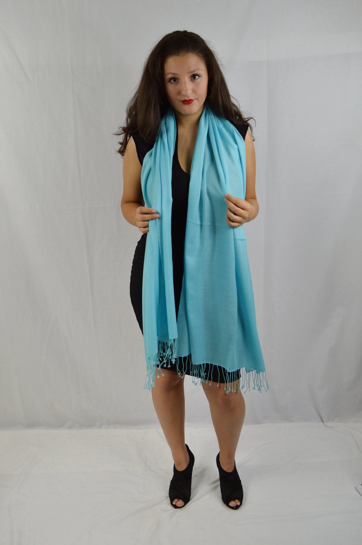 Shawl/Scarf/Scarves Shawl/Light Blue Fancy Shawl/Summer Shawl/Pashmina Regular Shawl/Evening Pashmina Shawl/Sheer Shawl) Shawl/liquid (Tiffany weight