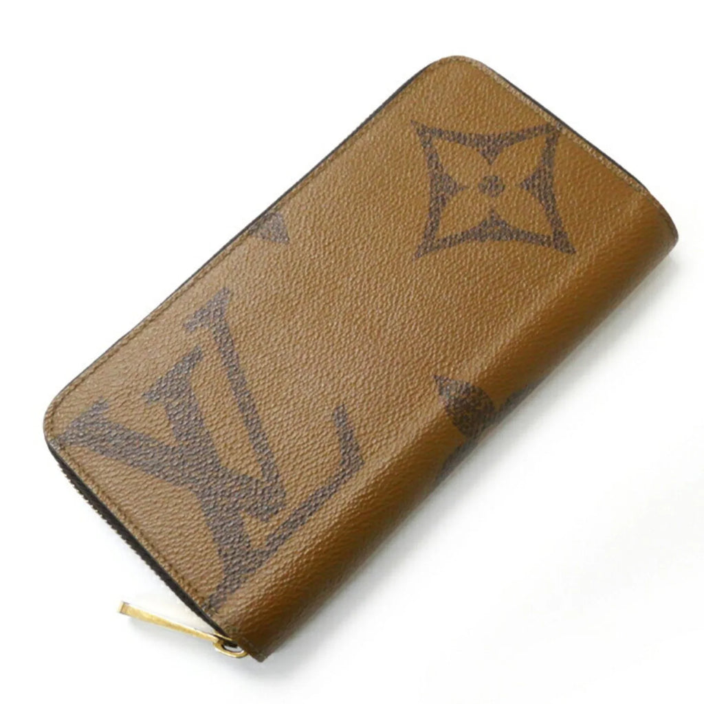 Pre-Loved Louis Vuitton Monogram Giant Long Wallet Round Zipper Zippy M69353 Unisex (Good)