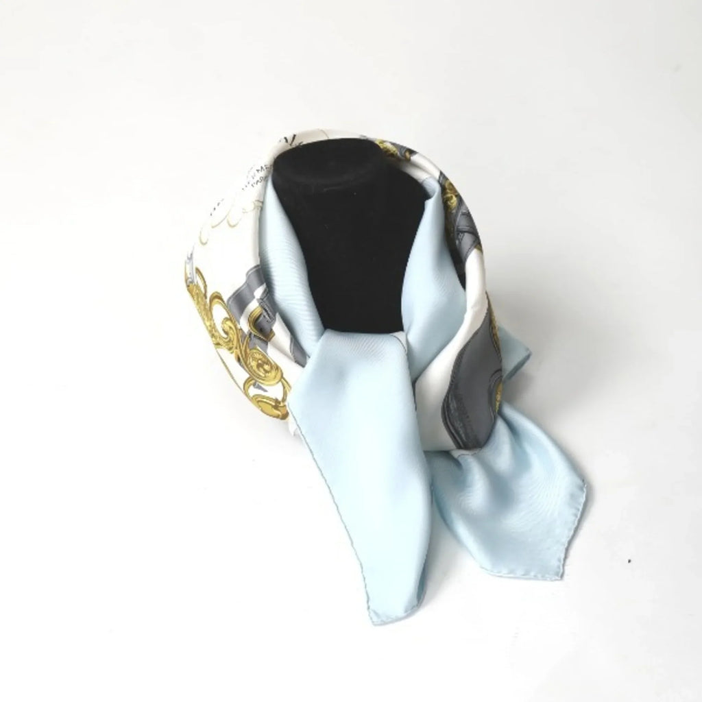 (Good) scarf light blue Pre-Owned HERMES Hermes Carre90