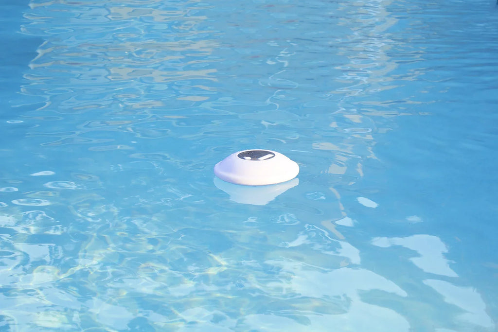 LED Functionality Speaker Display Phone Multi-Light Swimming Backlight - Portable Pools, with Outdoors Bluetooth for Waterproof Color 7 Lakes, Call Floating Poolmaster