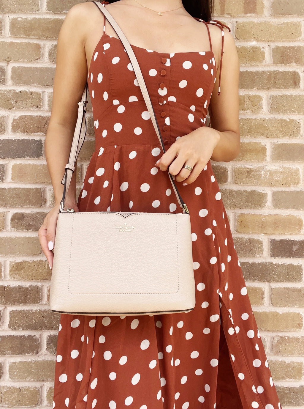 Harlow Crossbody Warm Large Kate Leather Zip Top Beige Spade Pebble