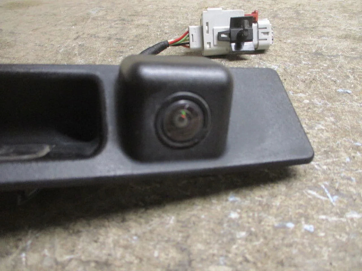 OEM View Equinox LKQ Camera Rear Back Up Pre-Owned 21 18 20 Chevrolet 19 (Good)